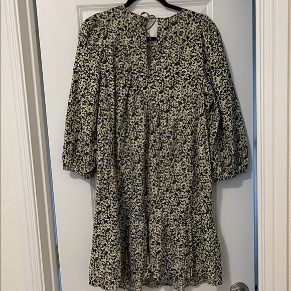 EUC! Rails Yellow and Black Ditsy Floral Dress, Size Large - Picture 6 of 6